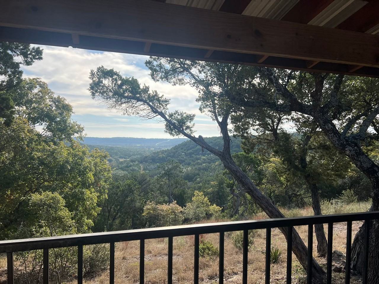 961 Buttercup Ln - Photo 7 of 9