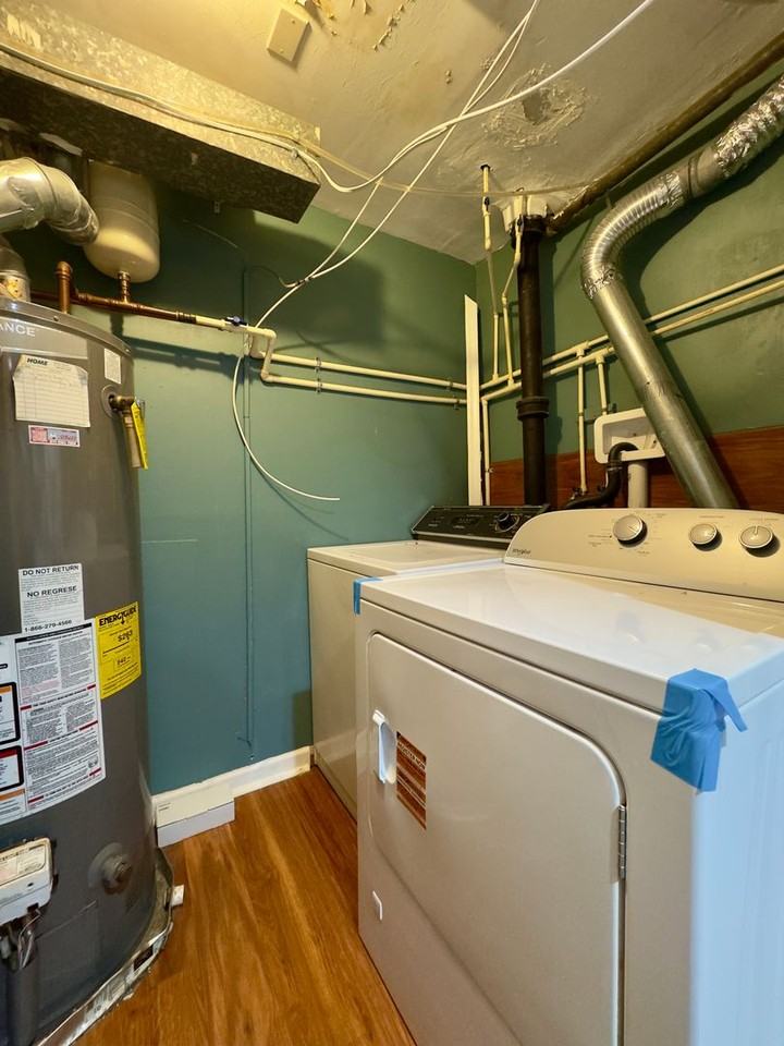 7865 Saint Bridget Ln - Photo 7 of 16