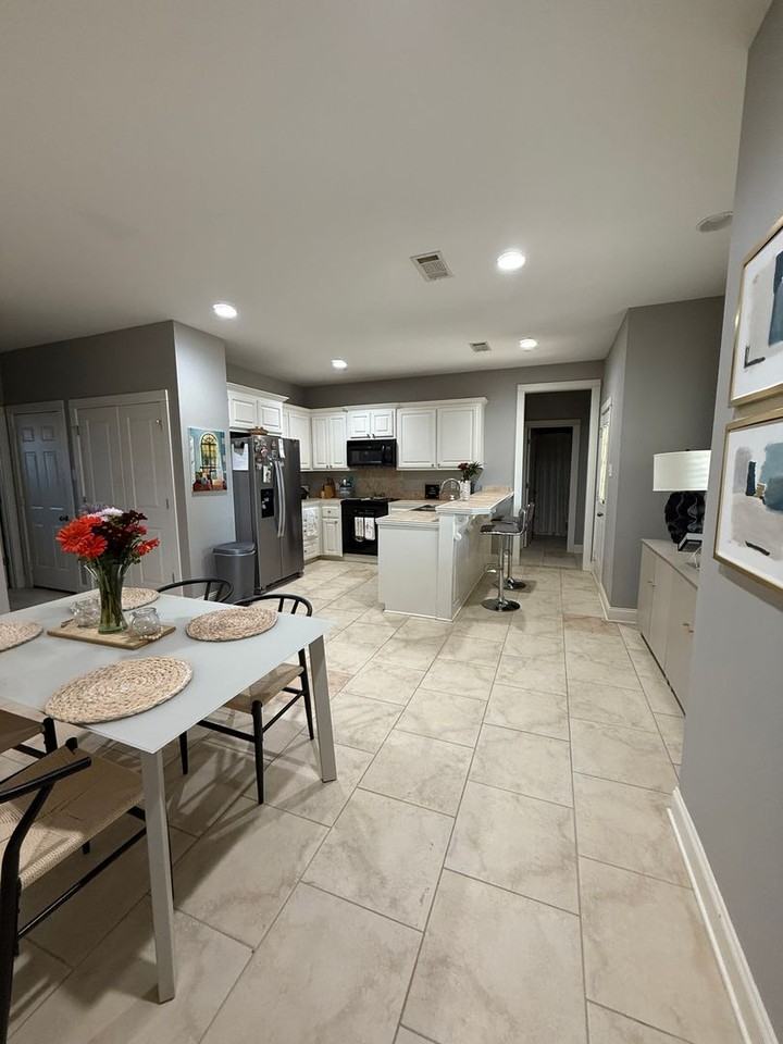 9208 Boone Dr - Photo 3 of 22