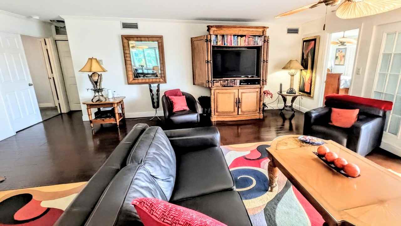 1546 Stickney Point Road #501 - Photo 6 of 34