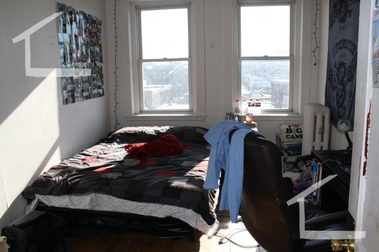 43 Brighton Avenue - Photo 3 of 9