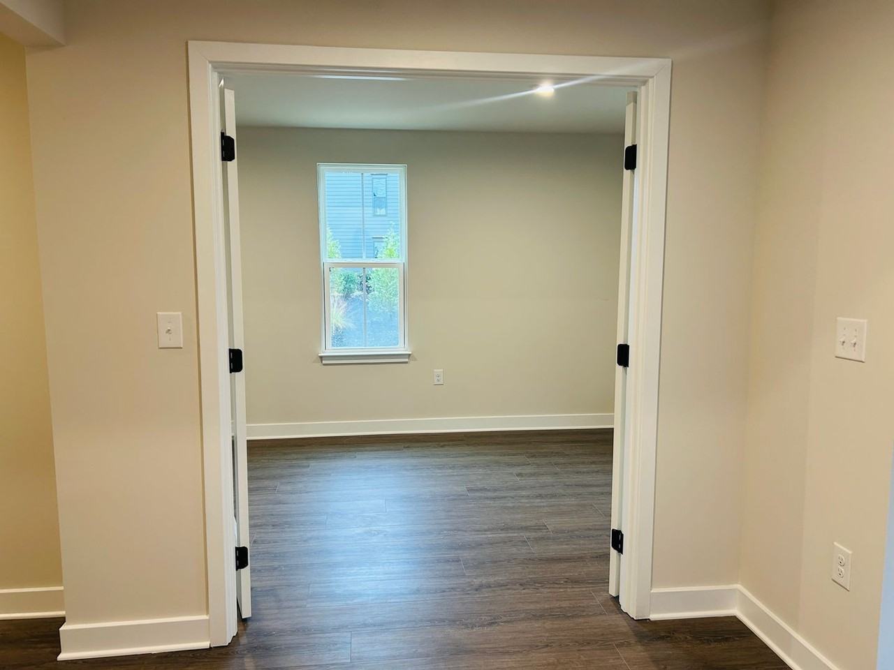 420 Thatch Ter - Photo 7 of 50