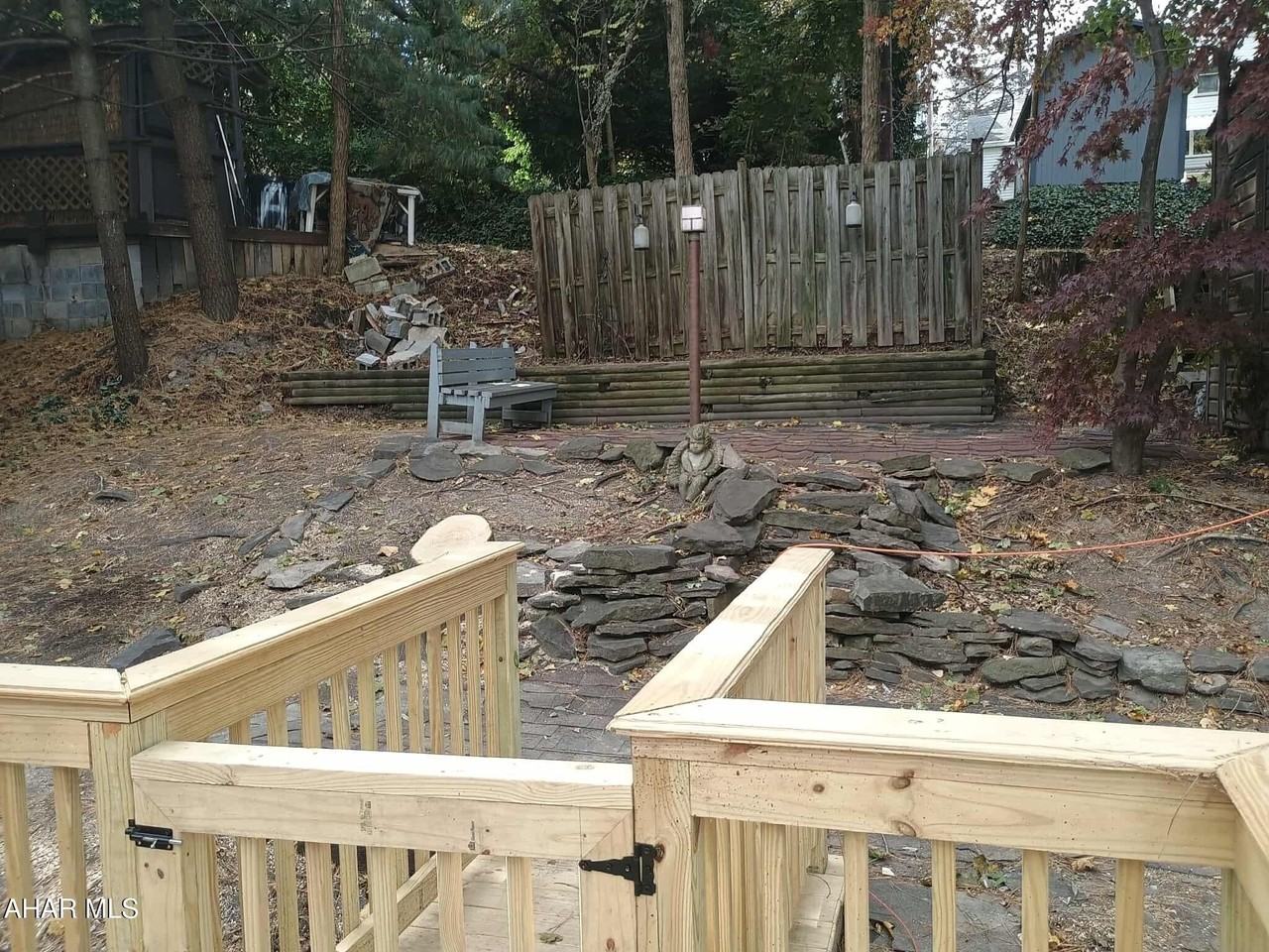 106 Ruskin Drive - Photo 4 of 41