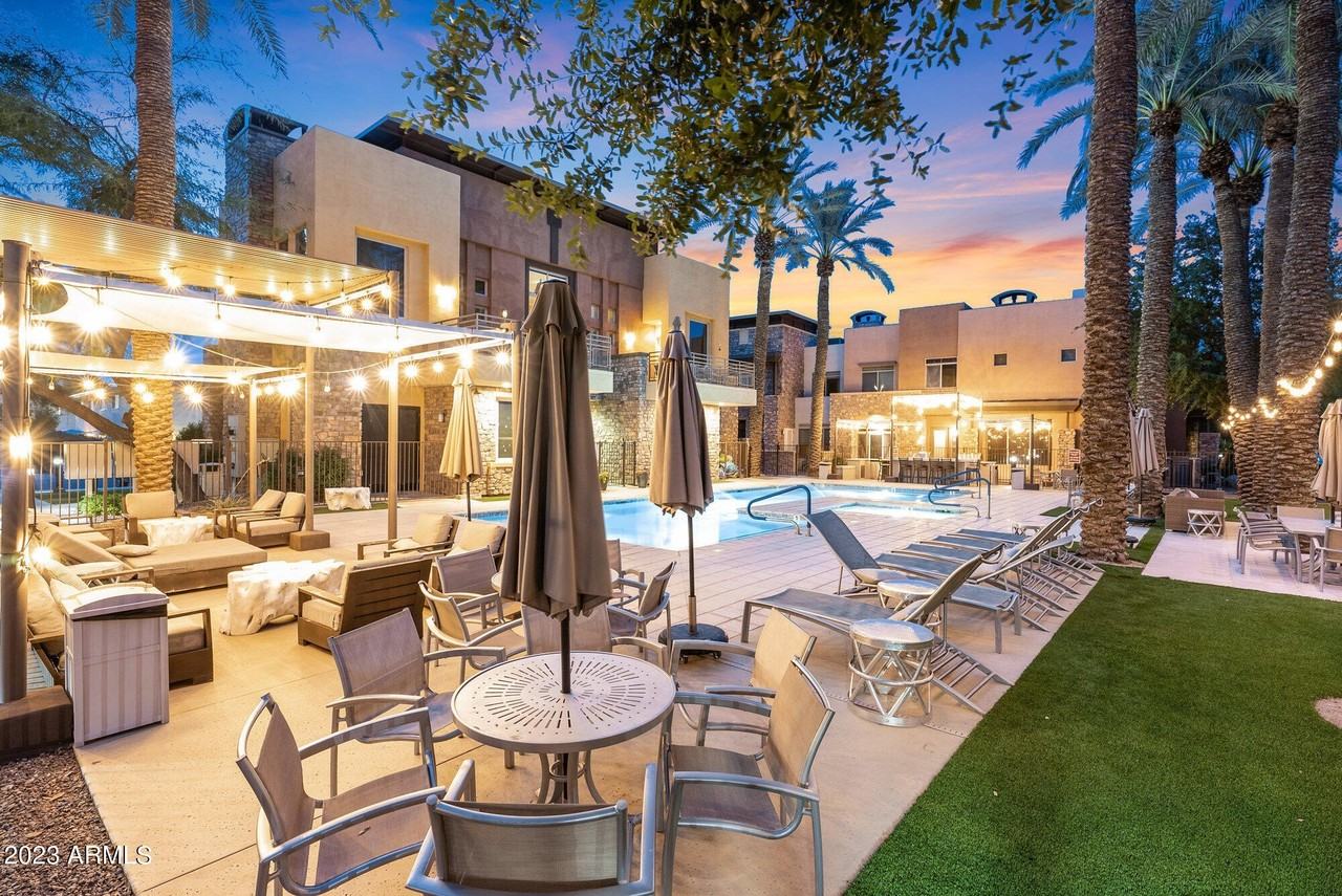 4803 N Woodmere Fairway Unit 1011 #1011 - Photo 4 of 50