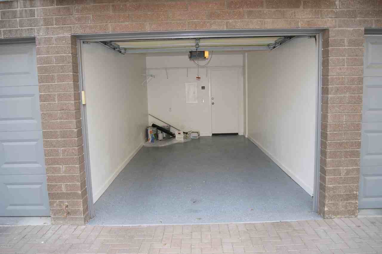 3633 N 3rd Ave Unit 1060 #1060 - Photo 4 of 23