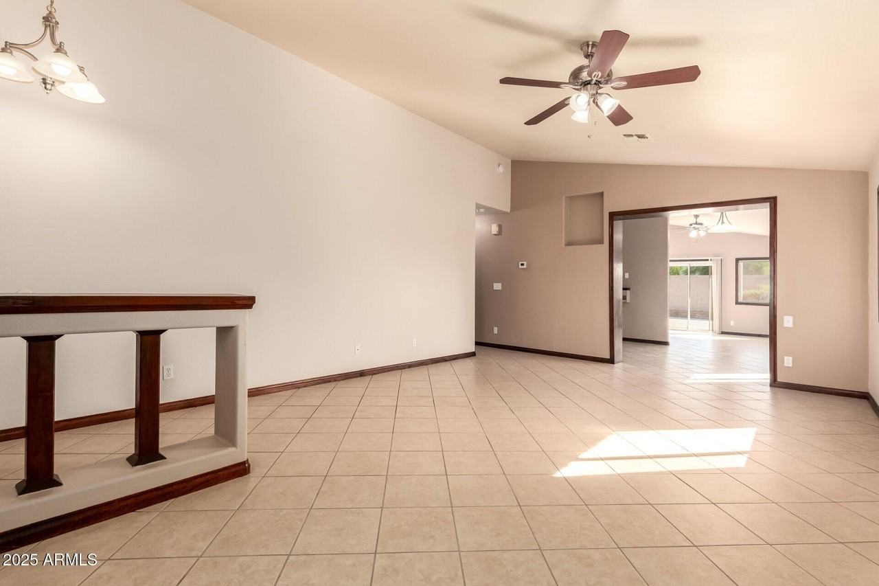 3492 South 162nd Lane - Photo 7 of 30