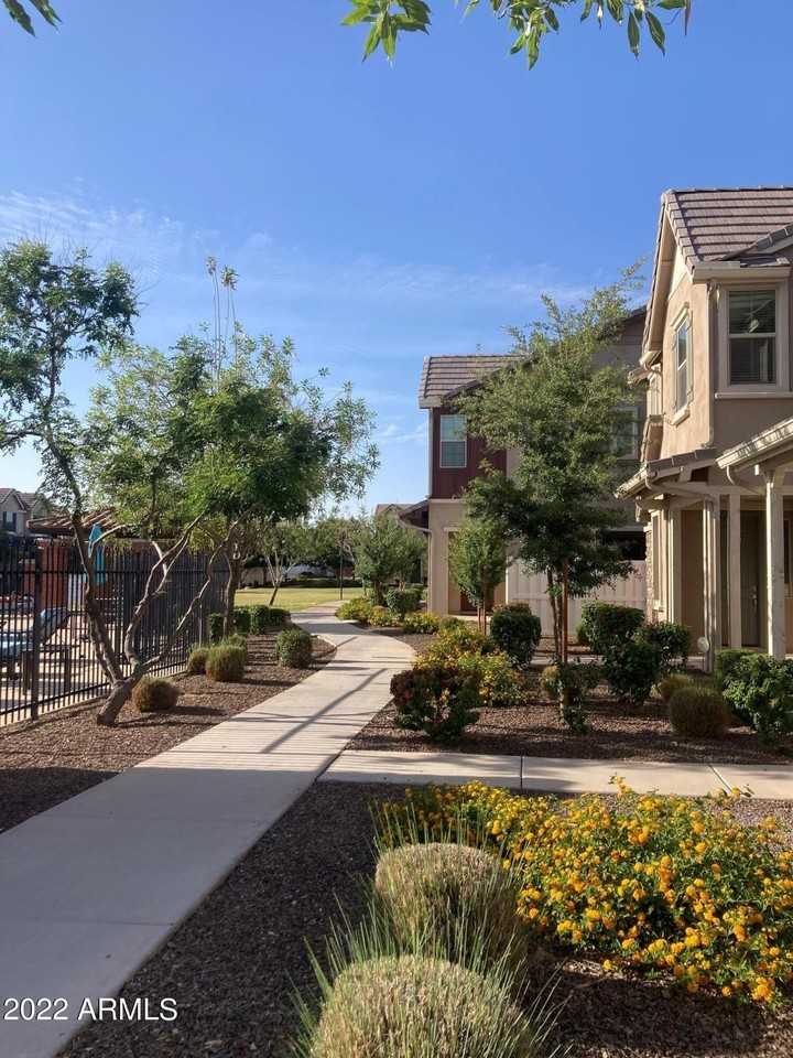 2274 Osborn Lane - Photo 4 of 15