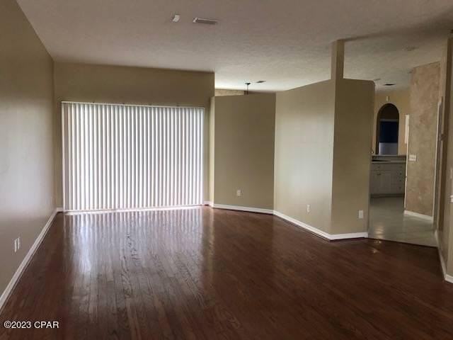 1306 Vermont Avenue - Photo 4 of 19