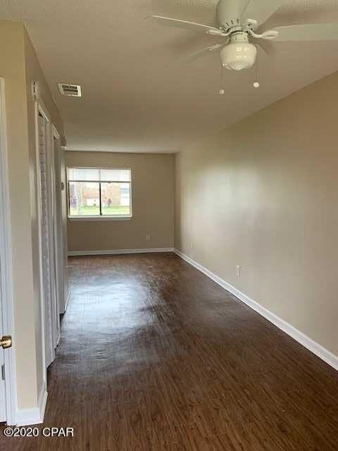 179 Reagan Rd Apt C3 #C3 - Photo 4 of 6