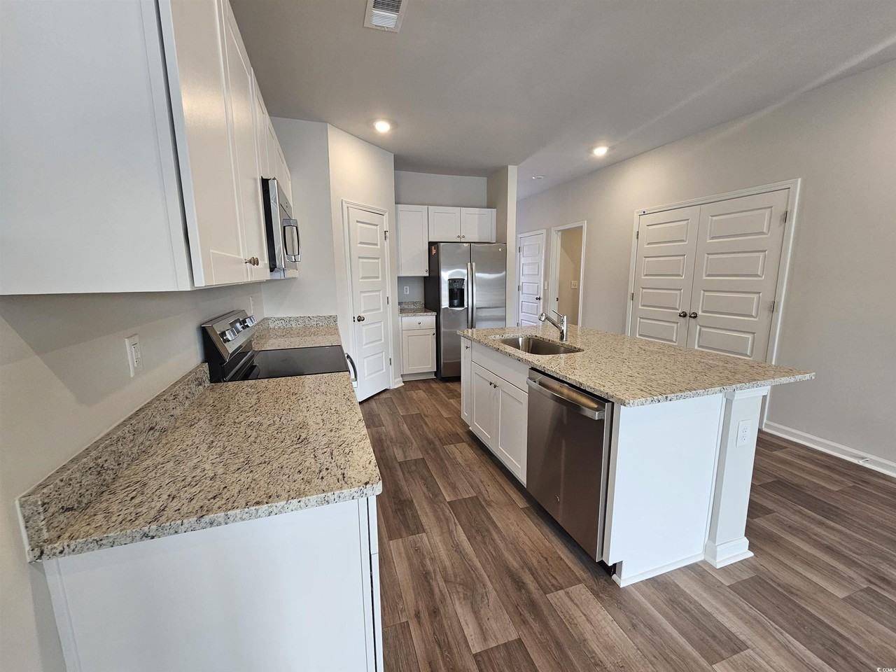 2092 2092 Wild Indigo Circle NW - Photo 5 of 28