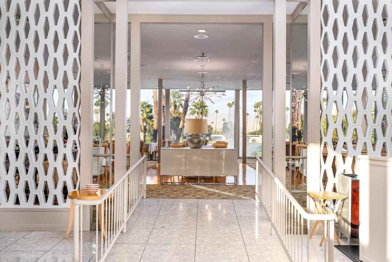 136 Eastlake Dr - Photo 6 of 14