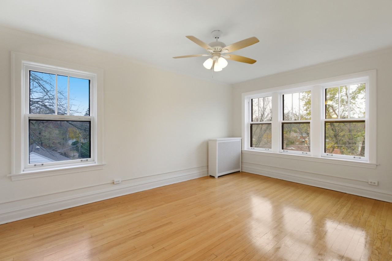 1507 Dobson St #3 - Photo 2 of 15