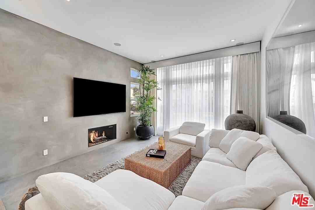 6442 Lunita Rd Unit 126 #126 - Photo 4 of 50