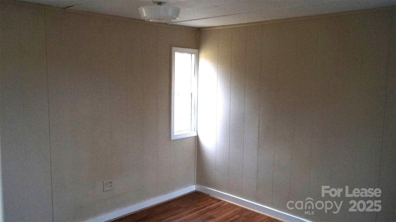 416 Copeland Park - Photo 5 of 7