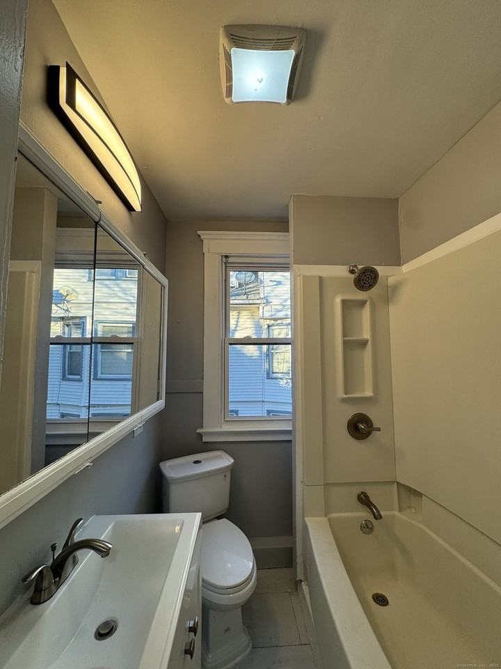 1528 Ella T Grasso Blvd #2 - Photo 6 of 10