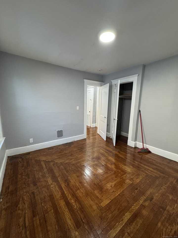 1528 Ella T Grasso Blvd #2 - Photo 7 of 10