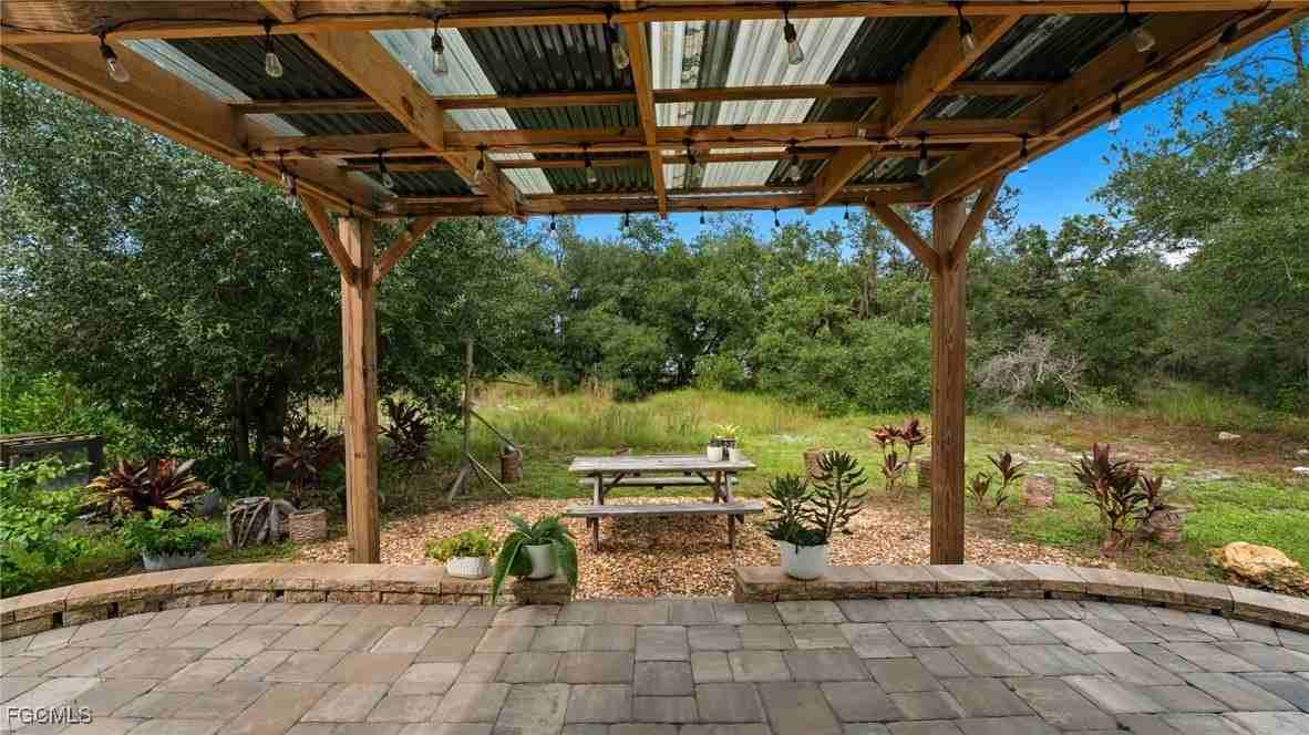 2701 E 18th St - Photo 2 of 24