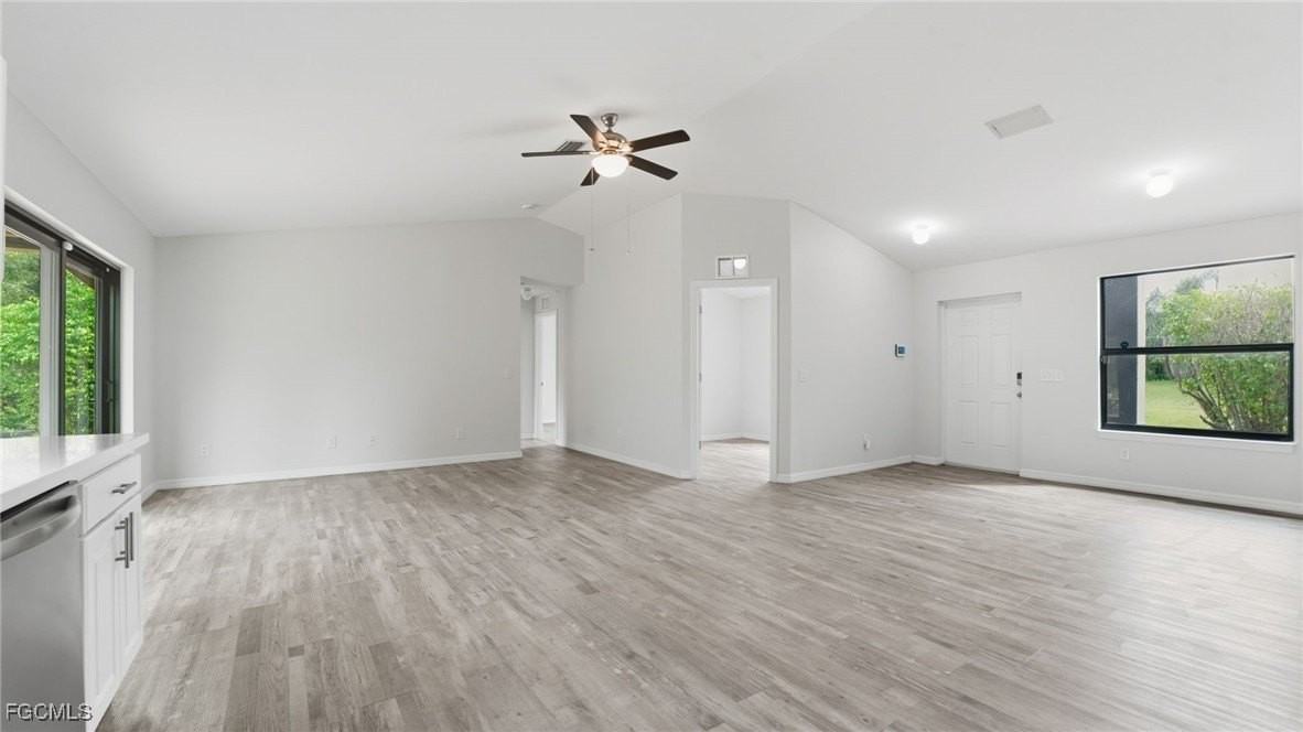 2701 E 18th St - Photo 7 of 24