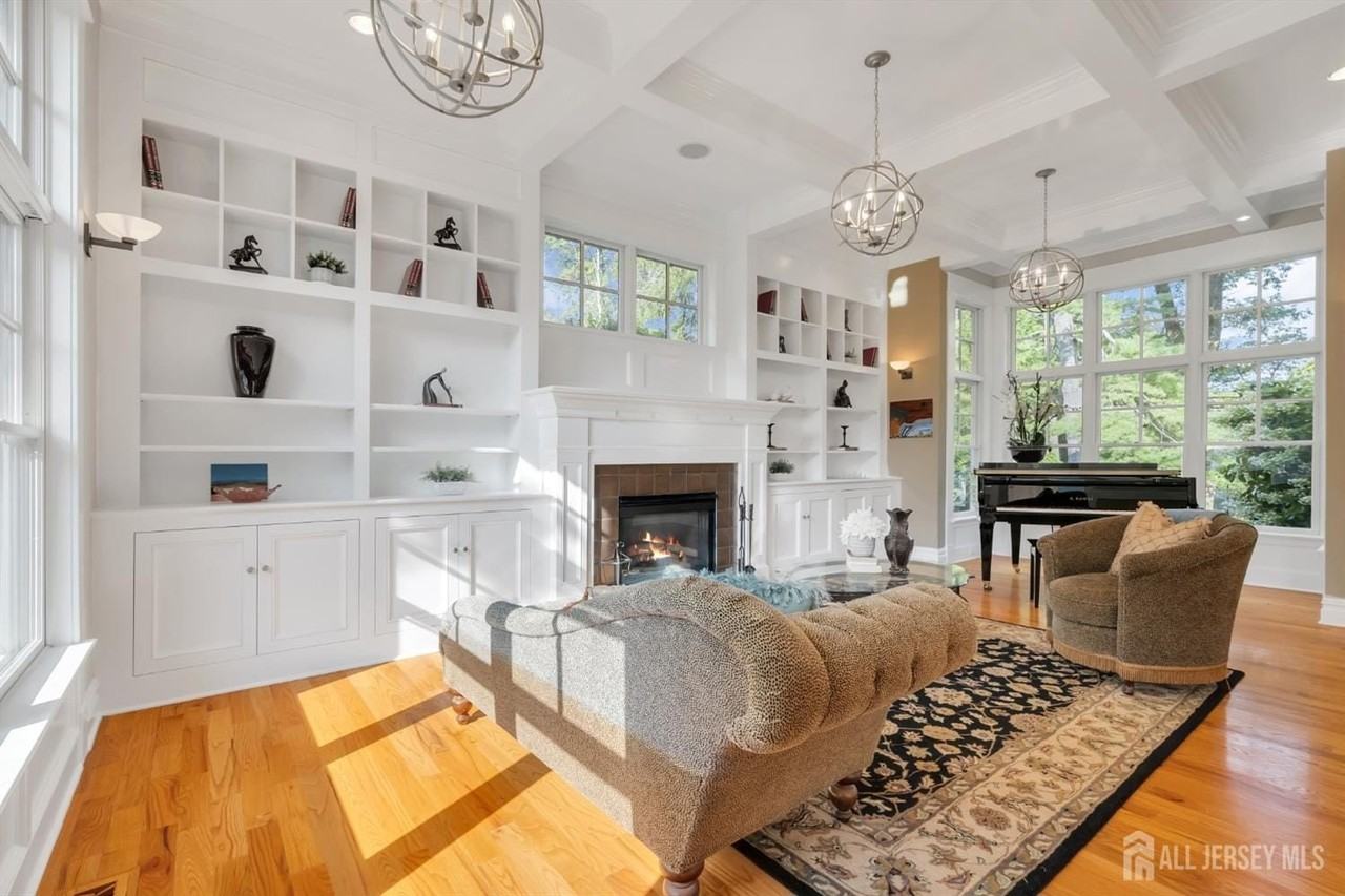 627 Princeton-Kingston Road