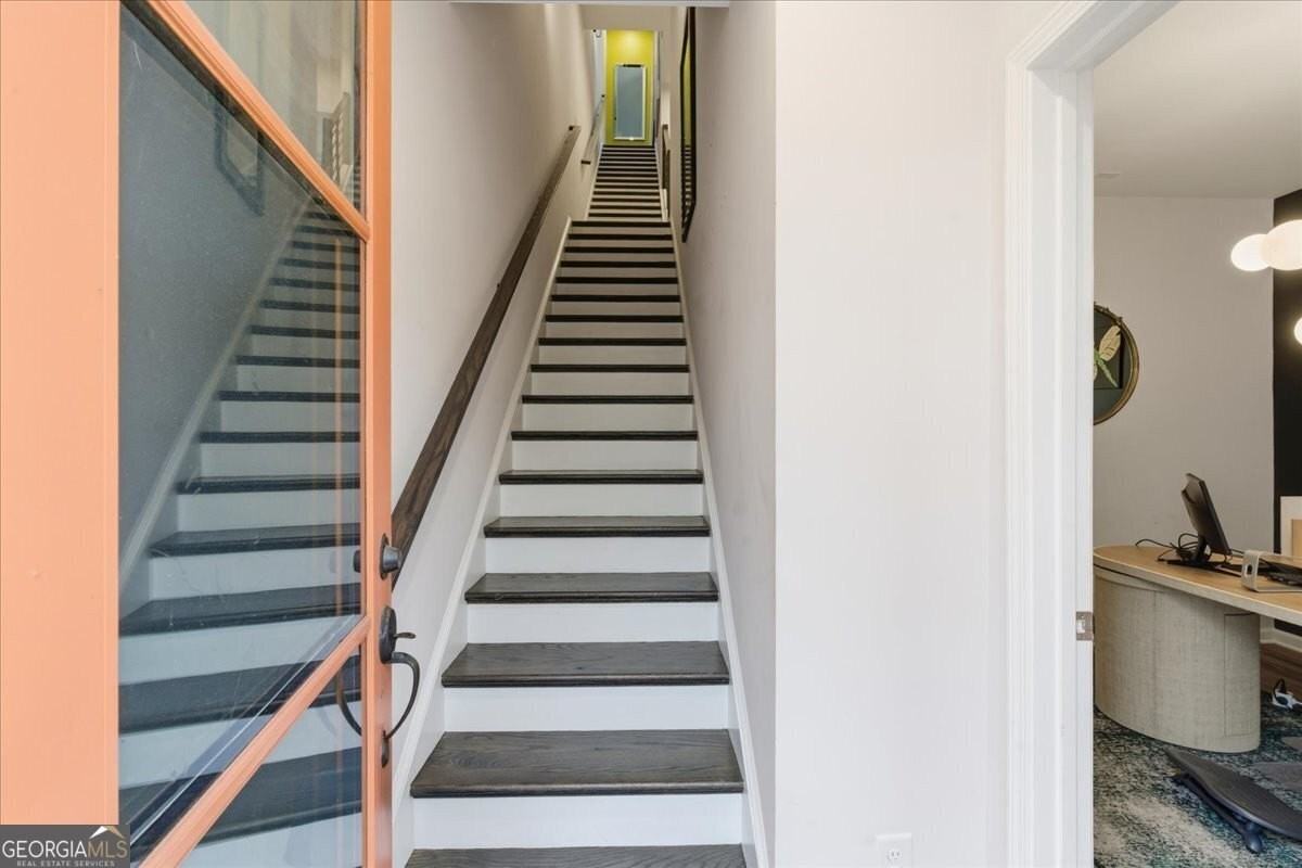 444 Latta Street Northeast - Photo 3 of 34