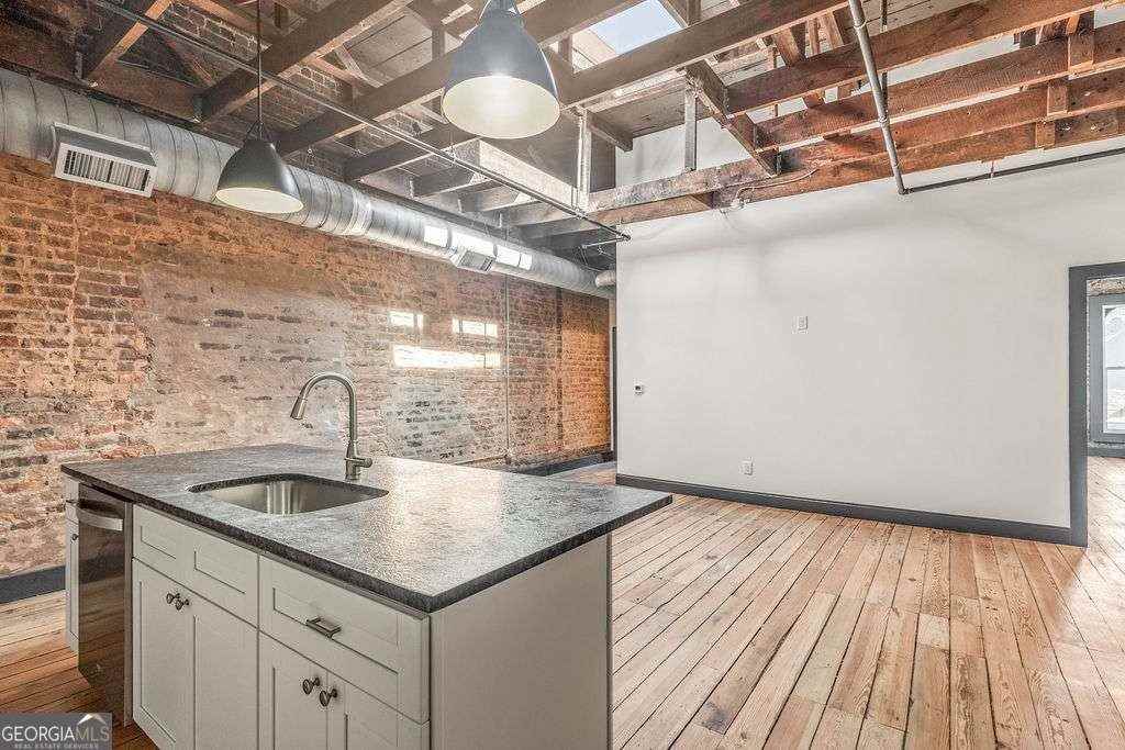 13 Greenville St Unit B #B - Photo 6 of 16