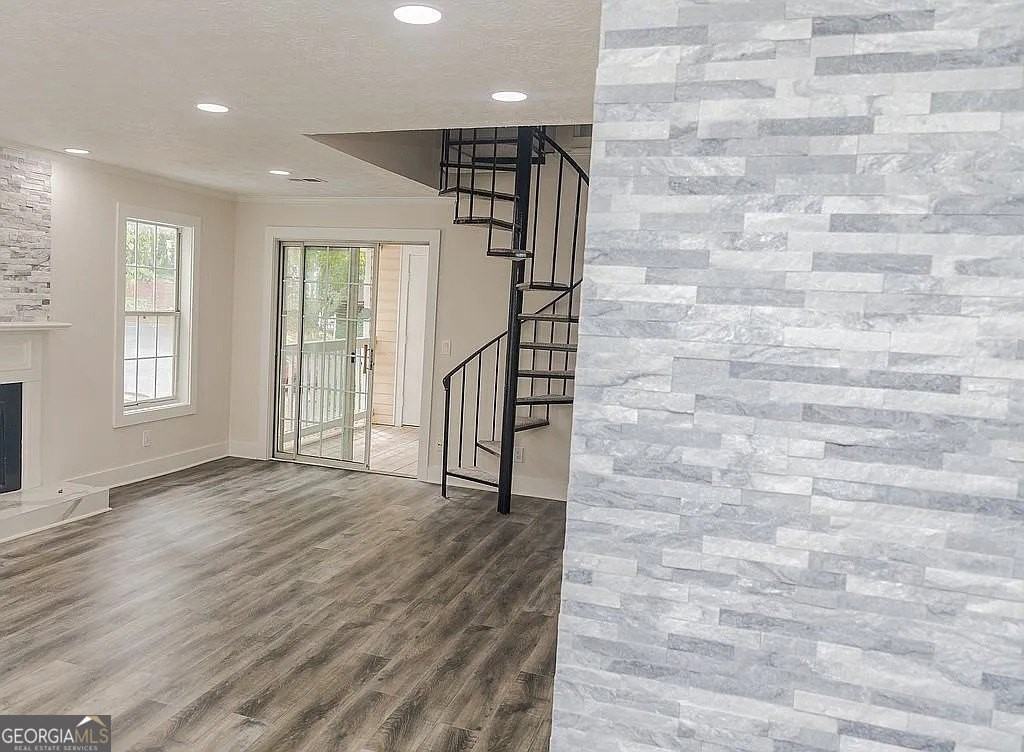 410 Countryside Pl Se - Photo 7 of 23