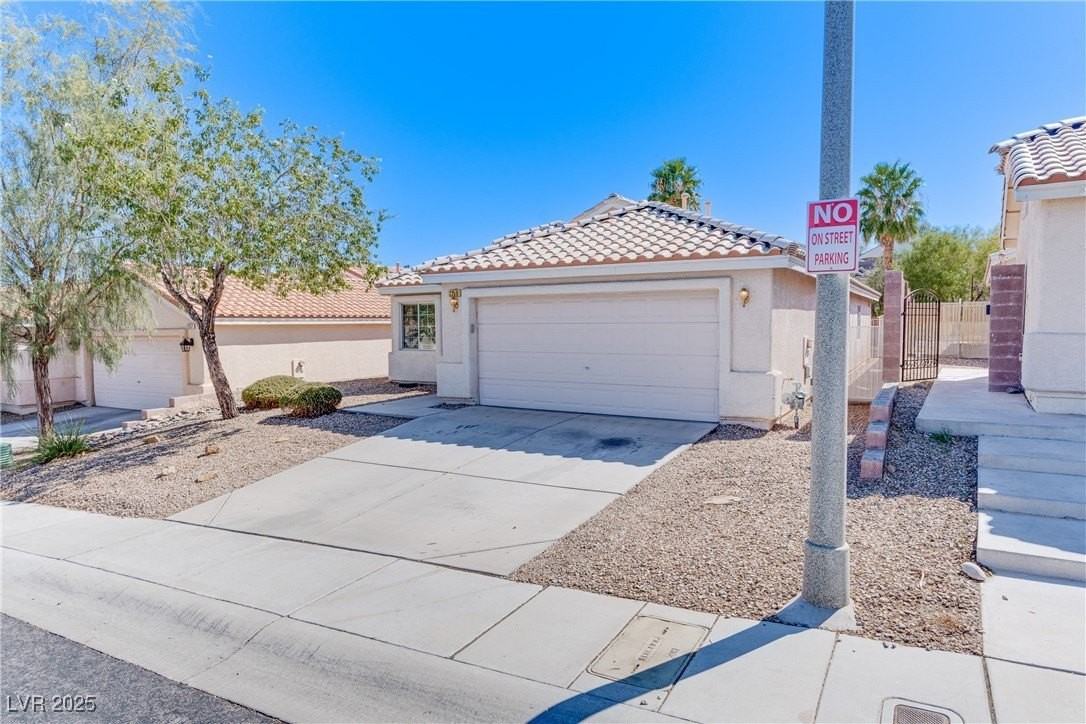 2259 Smokey Sky Drive - Photo 7 of 35