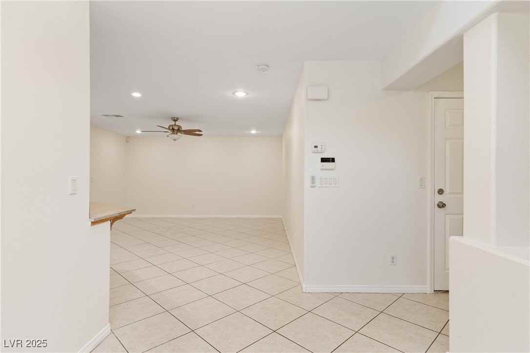 7268 Vinca Rd - Photo 6 of 39