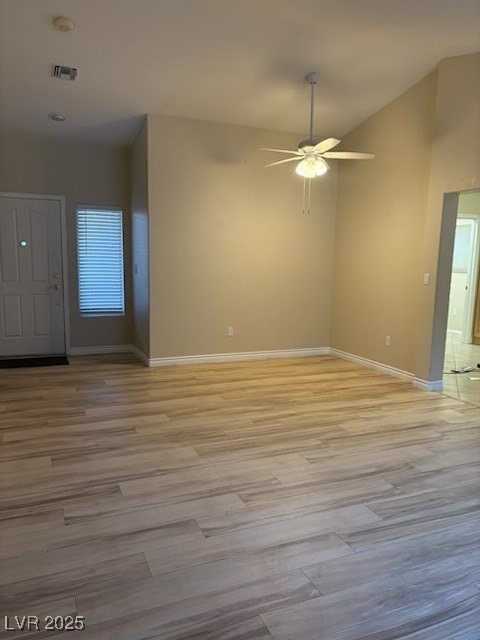 2605 Deer Lake St - Photo 6 of 17