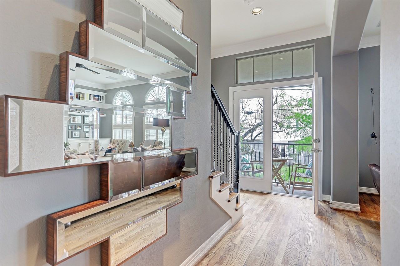 2810 Helena St - Photo 5 of 16