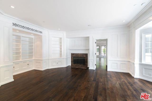 1115 N Beverly Dr - Photo 4 of 8