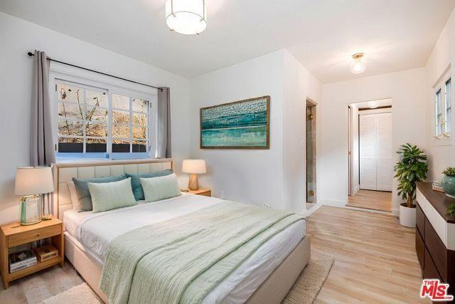 9801 Portola Dr - Photo 3 of 8