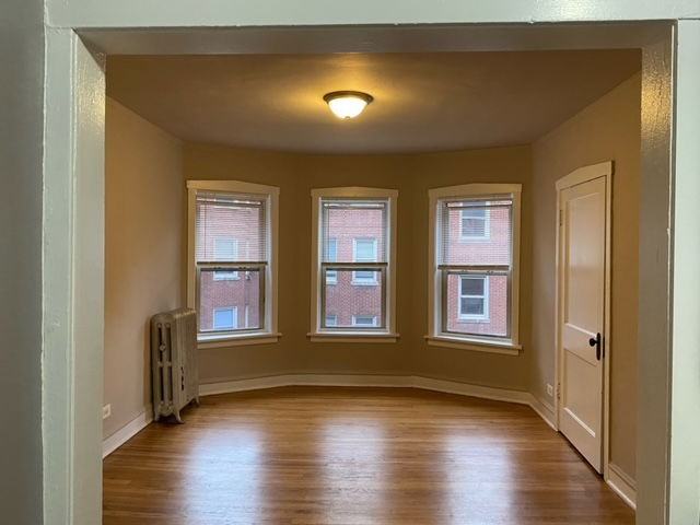 4015 W Melrose St #1S