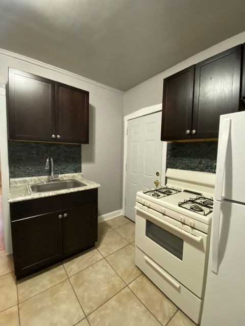 4015 W Melrose St #1S - Photo 3 of 5