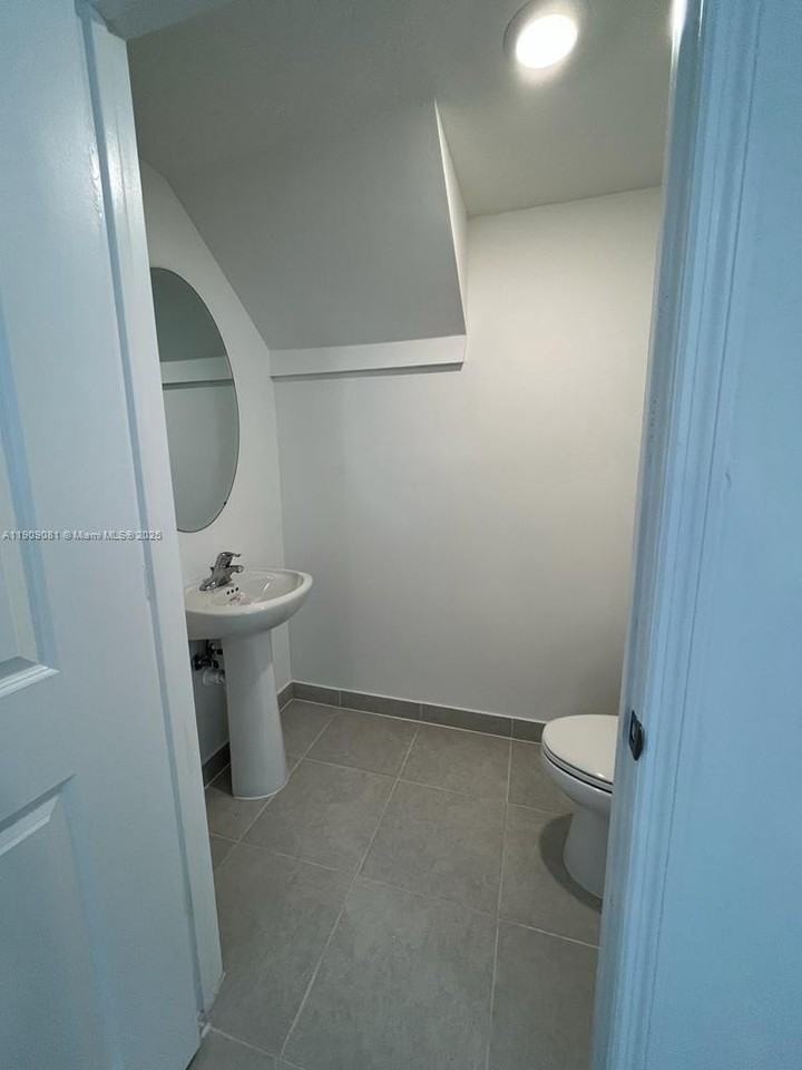 28660 Sw 134th Ct #28660 - Photo 3 of 12