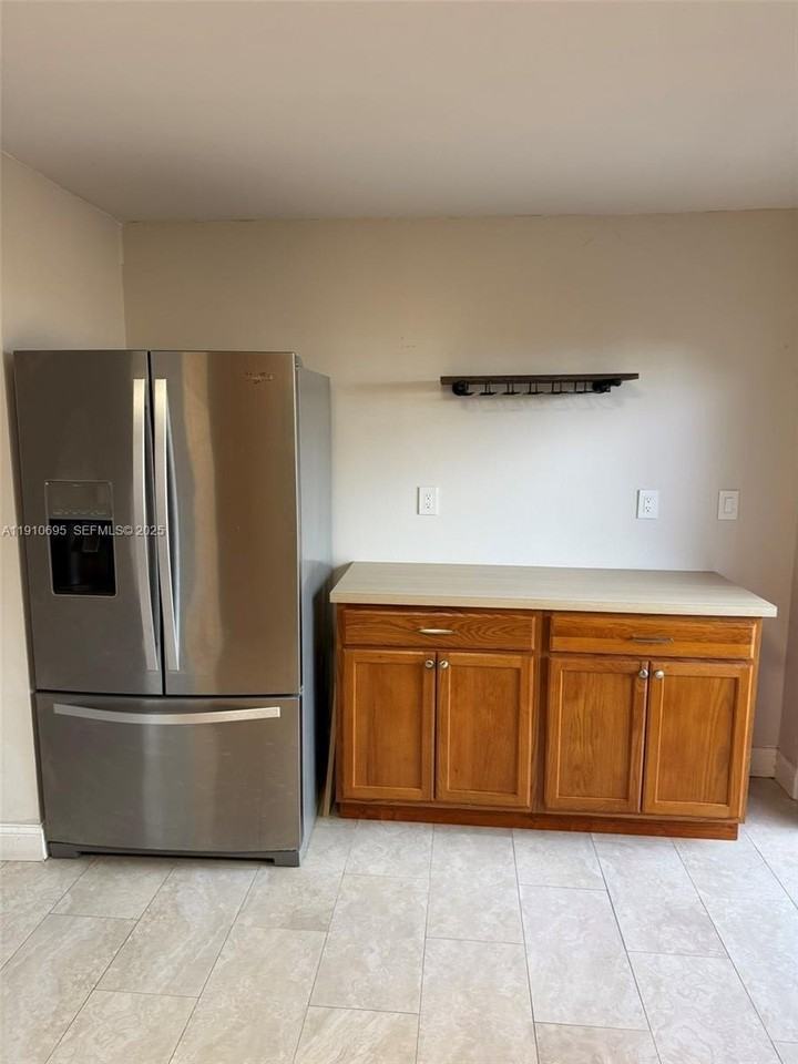 6250 Sw 130th Ave #703 - Photo 3 of 29