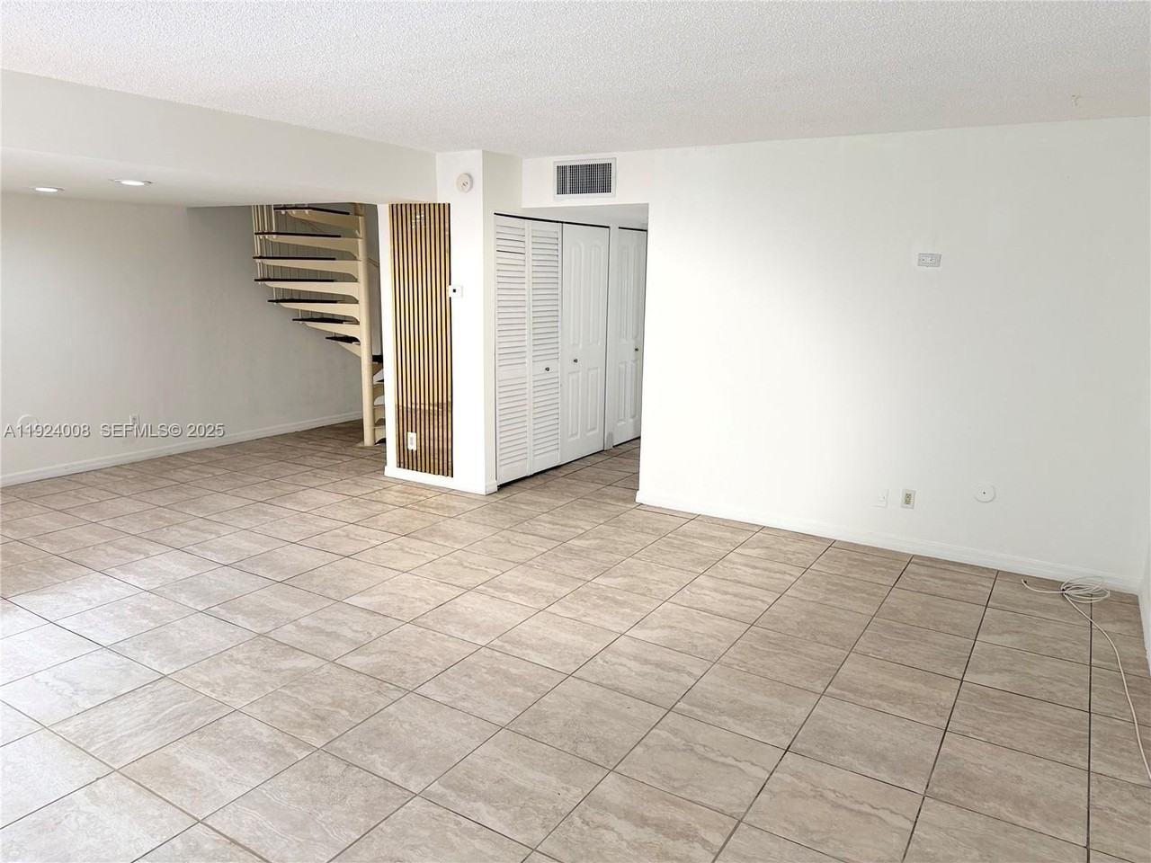 8301 Southwest 157th Avenue #205 - Photo 4 of 7