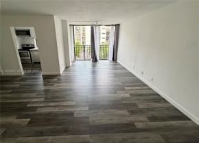 16909 North Bay Road #504 - Photo 1 of 1