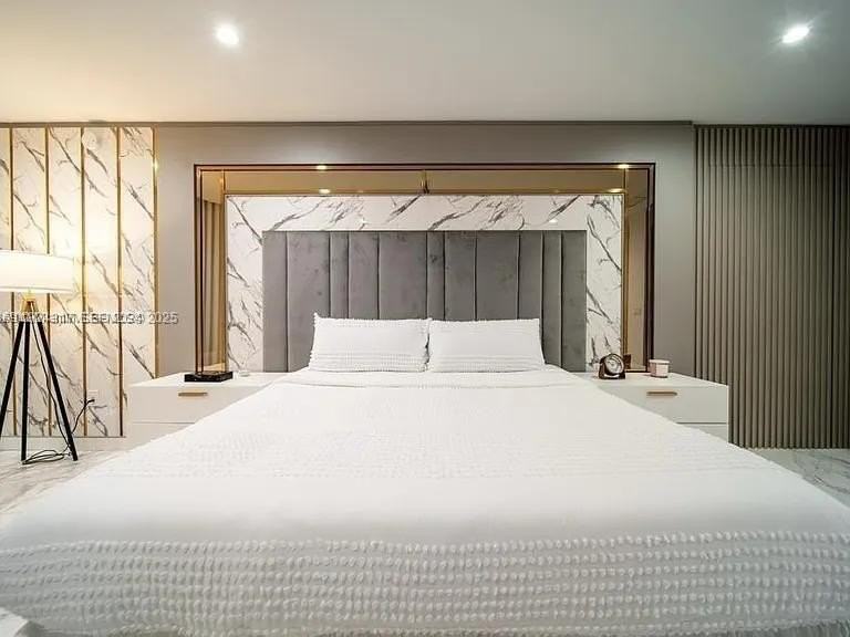 851 Ne 1st Ave #4811 - Photo 5 of 30