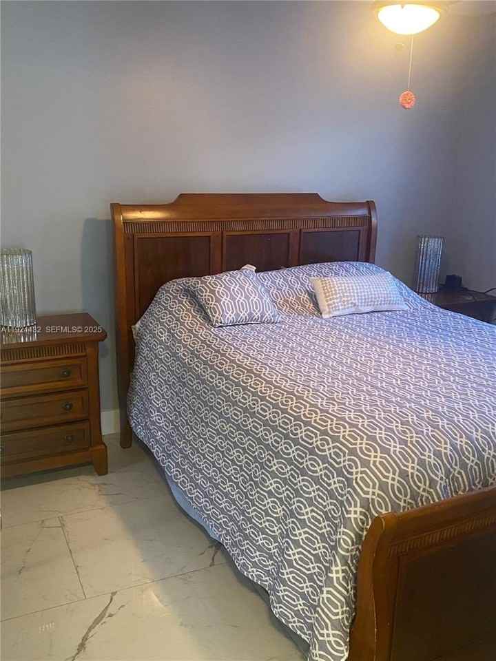 14046 S Cypress Cove Cir - Photo 7 of 39