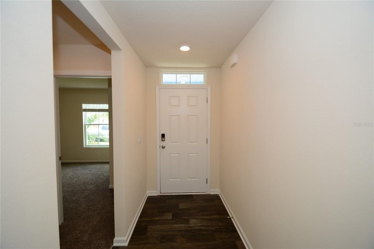 699 Grand Reserve Dr - Photo 5 of 50