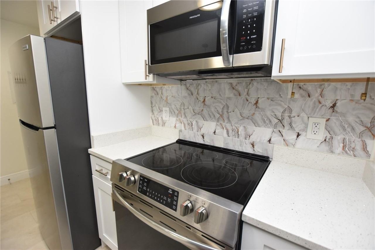 141 Fernery Rd #C6 - Photo 5 of 33