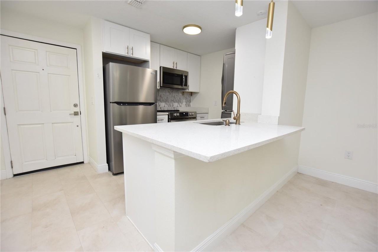 141 Fernery Rd #C6 - Photo 7 of 33