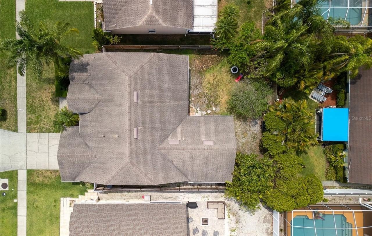 9327 Pontiac Dr - Photo 3 of 50