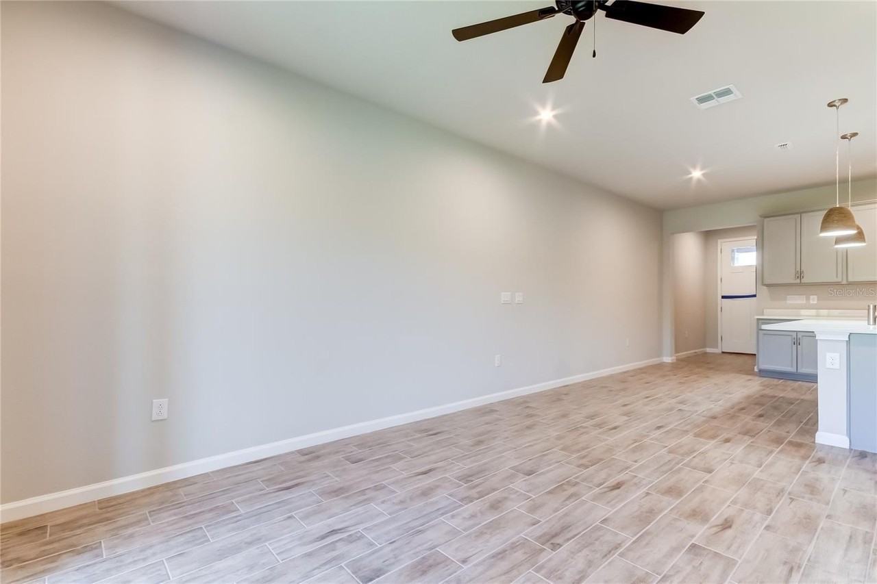 8341 Wildflower Glen Ave - Photo 7 of 50