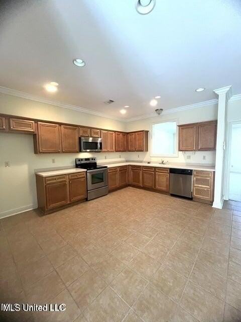 910 Jefferson Dr - Photo 4 of 15