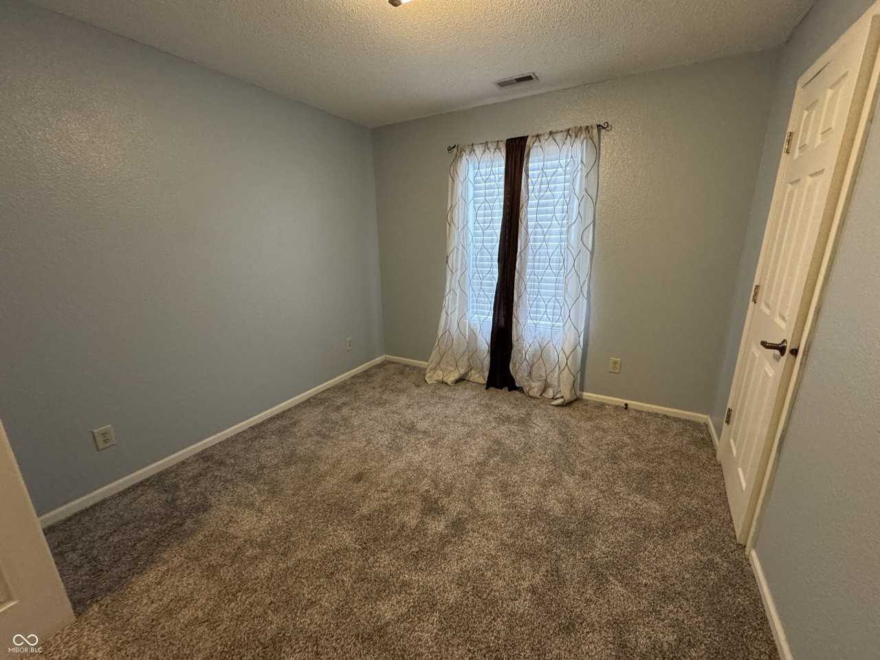 4631 W Smith Valley Rd - Photo 2 of 26