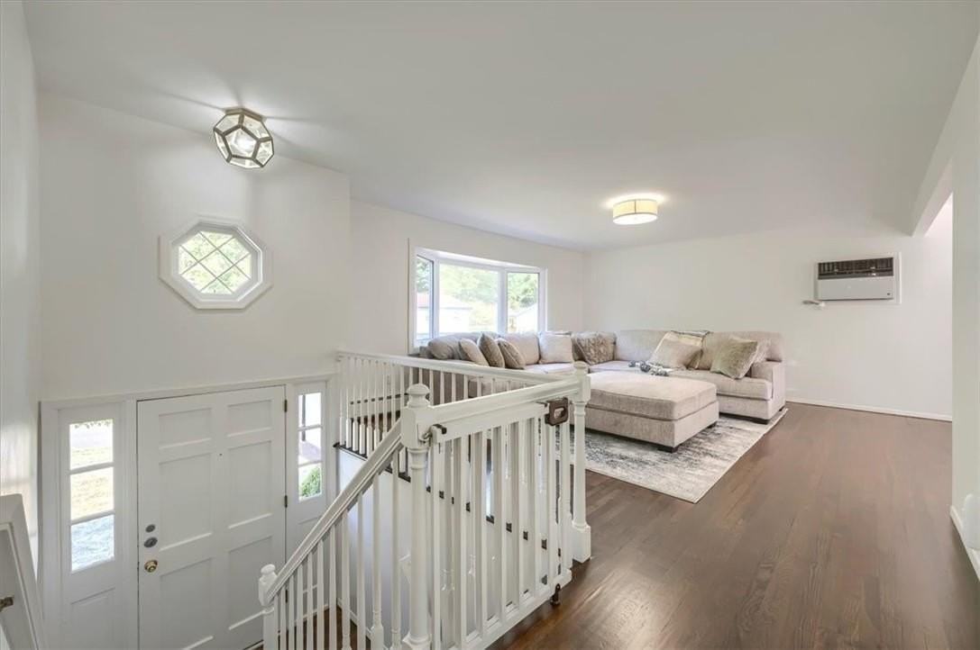 31 Gleason Drive - Photo 4 of 35