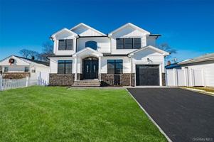 featured image of 1012 Olympia Road