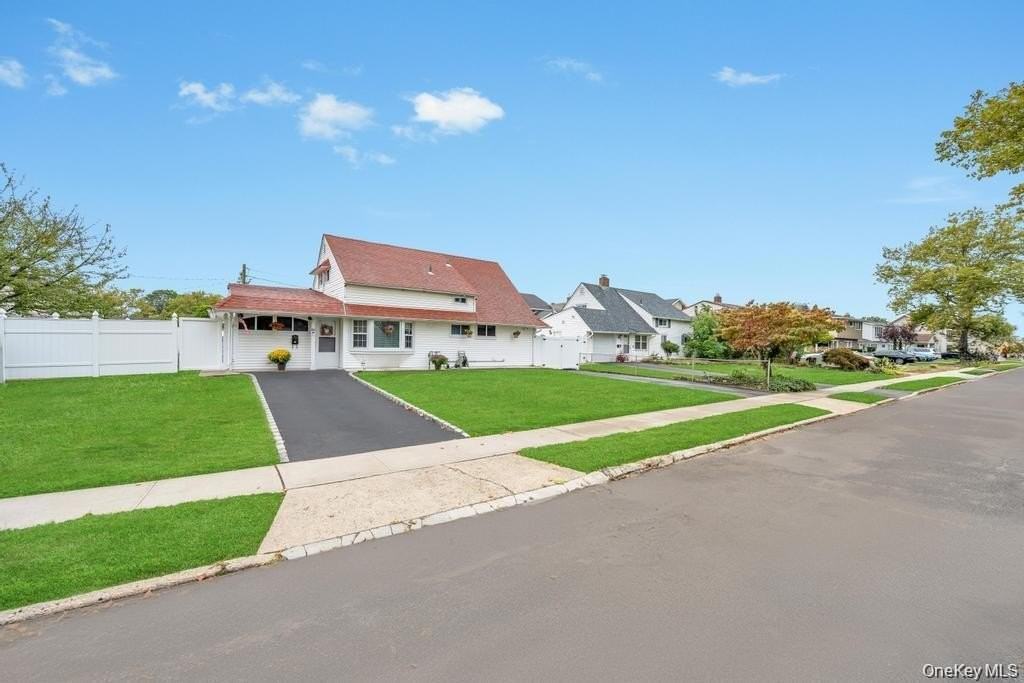 46 Hardy Ln - Photo 2 of 23